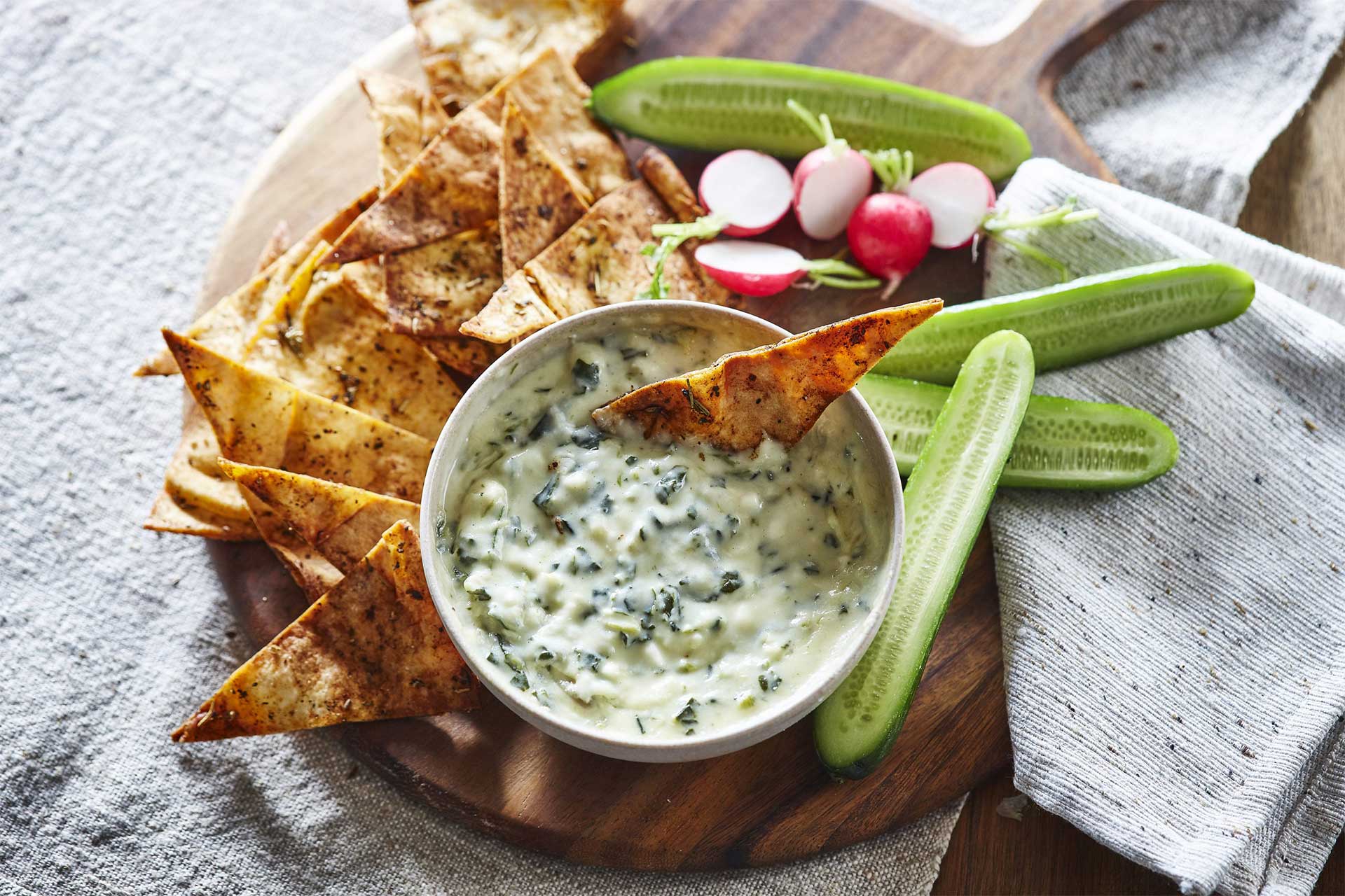 Warm Artichoke & Spinach Dip With Pita Crisps - Cuisine Adventures