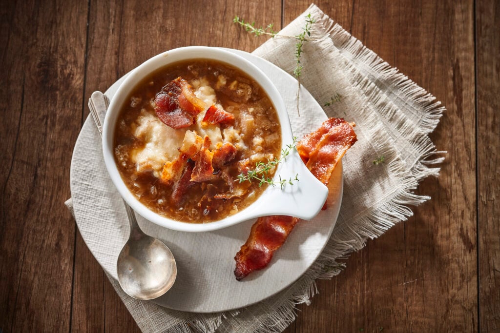 French Onion Soup With Crispy Bacon - Cuisine Adventures