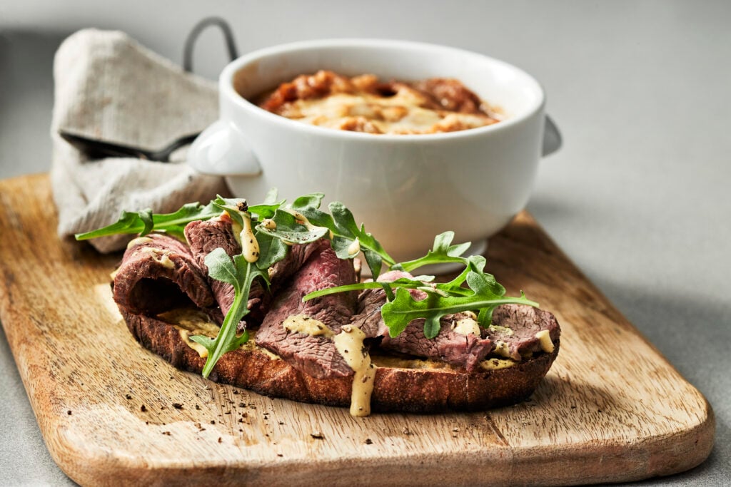 Open-Faced Roast Beef Sandwich - Cuisine Adventures