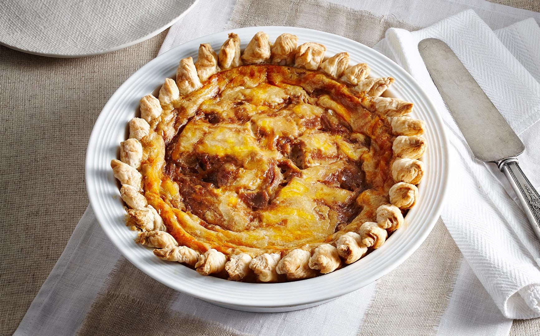 French Onion Soup Quiche - Cuisine Adventures